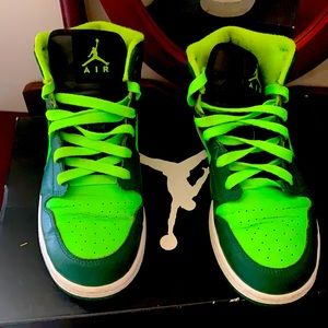 Lime green Jordan’s